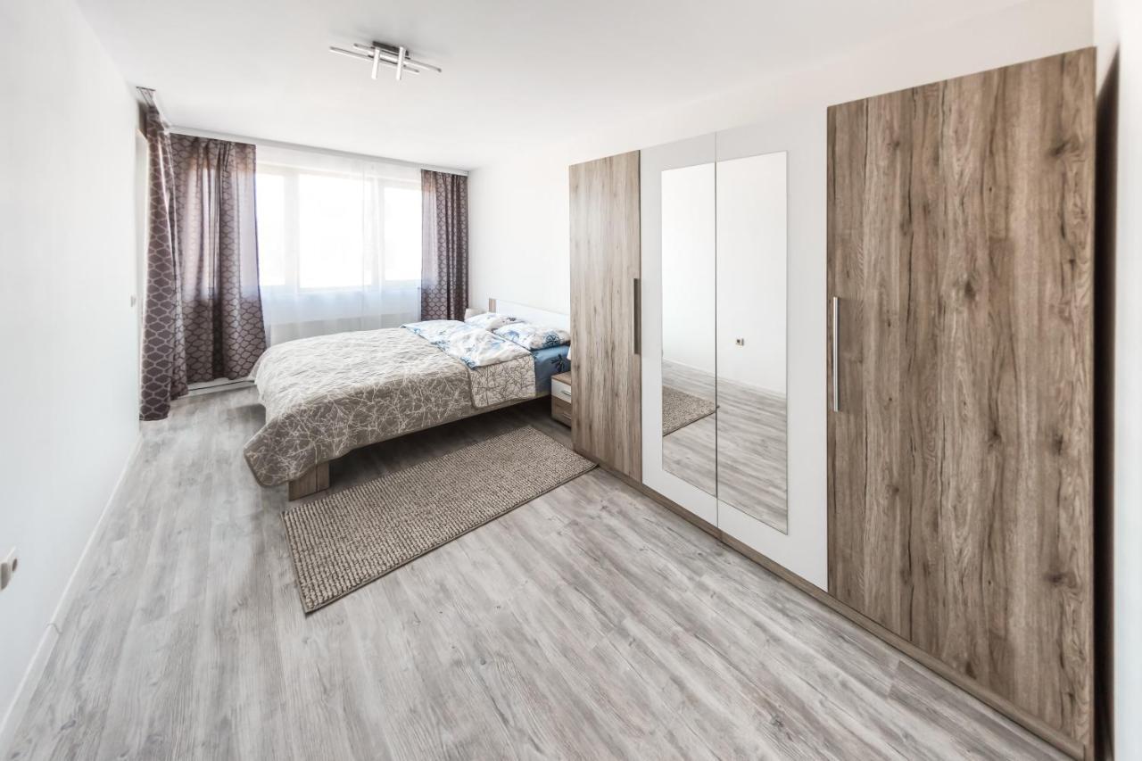 Next To Gondola. Cosy & Elegant 2 Bedroom Apartment In Neon Complex Bansko Exterior photo