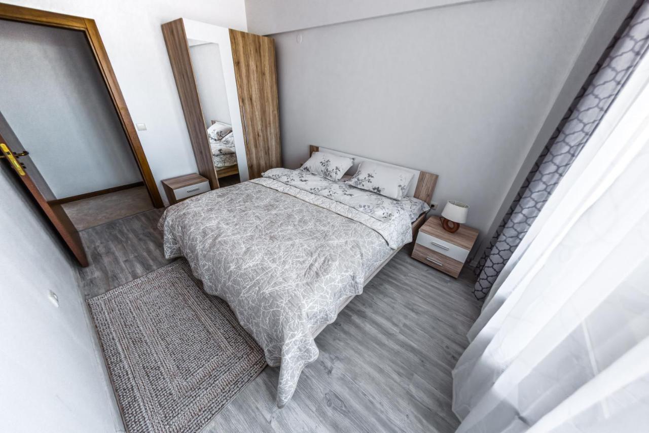 Next To Gondola. Cosy & Elegant 2 Bedroom Apartment In Neon Complex Bansko Exterior photo
